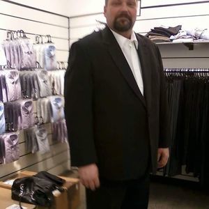 Meet your Posher, Bob